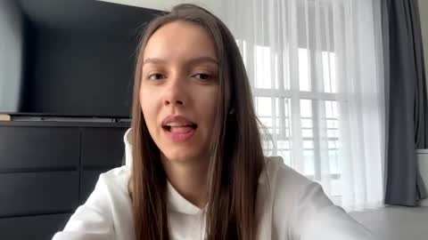 Ksenia online show from April 2026 03:40:02 AM