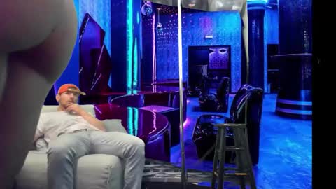 Snapshot of desiriabledesiri chatting on November 2025 07:08:02 PM Ryley Rydes online show from November 2025 07:08:02 PM