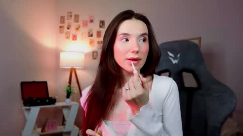 Maya online show from January 2026 04:49:02 AM