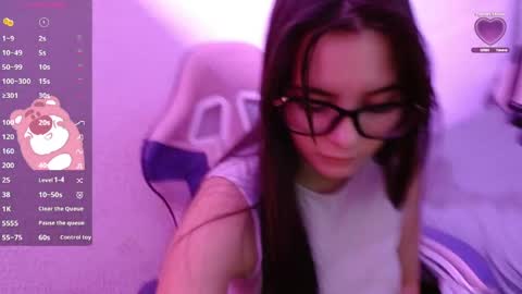 Snapshot of destinya_ chatting on May 2026 11:15:02 AM destinya_ online show from May 2026 11:15:02 AM
