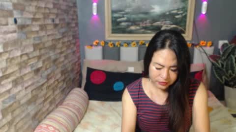 Rose online show from November 2025 02:35:02 AM