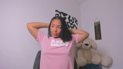 Snapshot of desty_y chatting on May 2026 01:34:02 AM desty_y online show from May 2026 01:34:02 AM