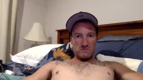 deusemcee92 online show from April 2026 12:55:01 PM