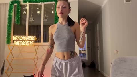 Id be happy to have a steamy stream girl online show from December 2024 12:27:02 PM