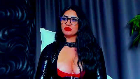 Snapshot of devashaqueen chatting on February 2025 06:43:01 AM Devasha online show from February 2025 06:43:01 AM
