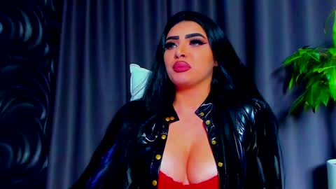 Snapshot of devashaqueen chatting on February 2025 02:06:02 AM Devasha online show from February 2025 02:06:02 AM