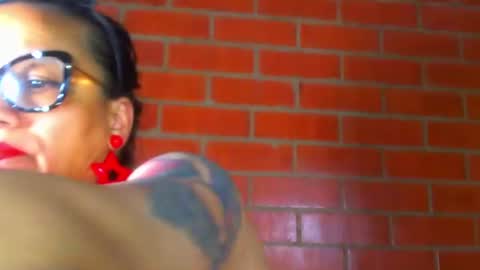 devil_taylorx online show from August 2026 07:16:02 PM