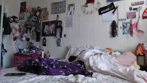 poutyangel online show from December 2024 10:21:01 PM