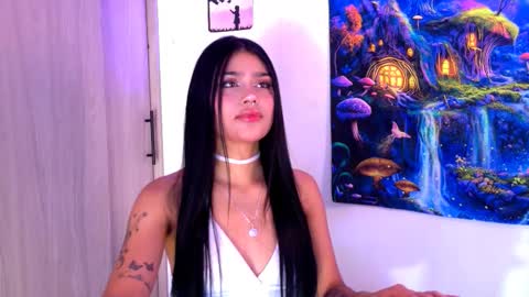 Sara 3 online show from November 2025 07:01:02 PM