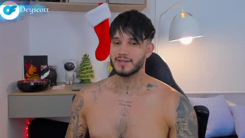 JULIAN online show from December 2024 11:17:02 PM