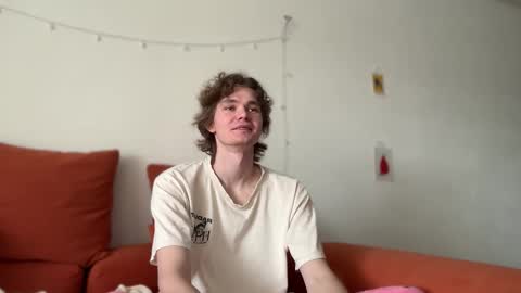 Di Alex online show from October 2025 08:36:02 AM