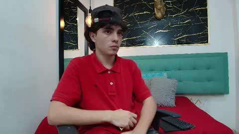   online show from October 2025 08:20:02 PM