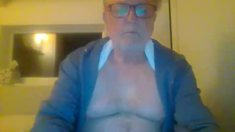 dial76 online show from March 2025 04:45:02 AM