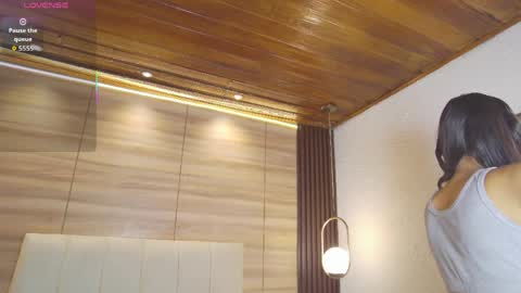 Camila and Megan online show from April 2026 11:05:01 AM