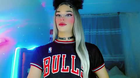 Snapshot of diamond_hott1 chatting on December 2024 08:44:02 AM AmayaGirl online show from December 2024 08:44:02 AM