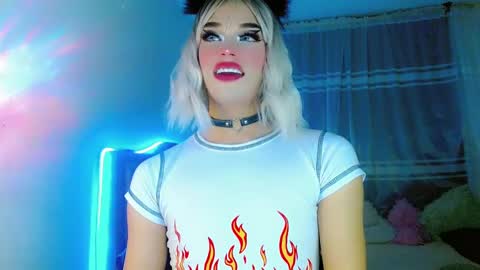 Snapshot of diamond_hott1 chatting on December 2024 10:18:01 AM AmayaGirl online show from December 2024 10:18:01 AM