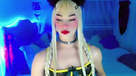 Snapshot of diamond_hott1 chatting on January 2025 12:51:02 AM AmayaGirl online show from January 2025 12:51:02 AM
