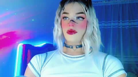 Snapshot of diamond_hott1 chatting on January 2025 04:37:01 AM AmayaGirl online show from January 2025 04:37:01 AM