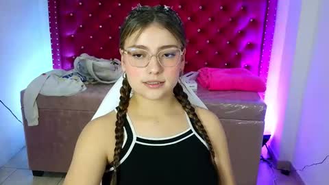 diamond_juliana_ online show from April 2026 03:13:02 AM