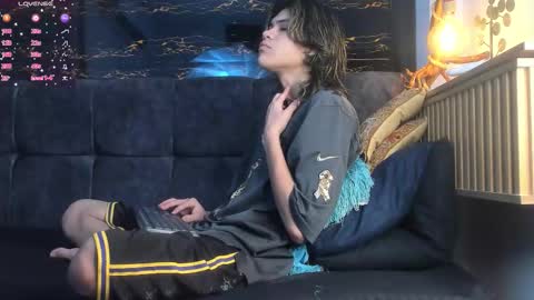 Snapshot of diamond_twink chatting on November 2025 04:02:02 AM diamond_twink online show from November 2025 04:02:02 AM