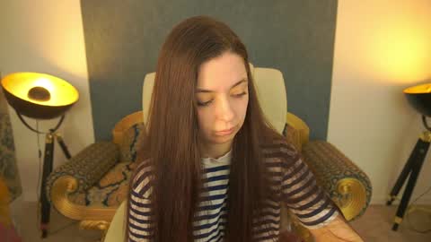 Snapshot of diamondeyeess chatting on April 2026 05:16:01 AM Sasha online show from April 2026 05:16:01 AM