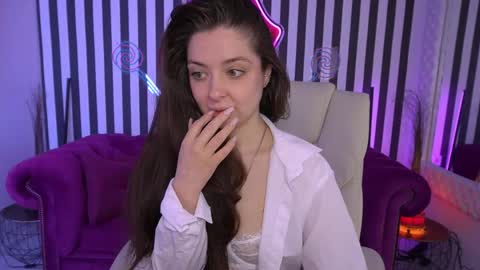 Snapshot of diamondeyeess chatting on May 2026 05:12:01 AM Sasha online show from May 2026 05:12:01 AM