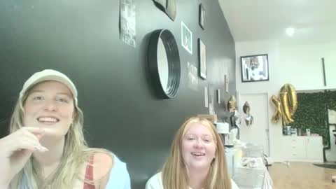 diamondj2104 online show from October 2025 07:43:01 PM