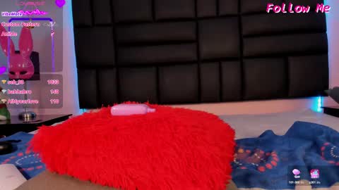 Snapshot of diana_clarck chatting on February 2025 07:09:01 AM Diana Tamayo online show from February 2025 07:09:01 AM