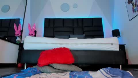 Snapshot of diana_clarck chatting on February 2025 09:04:02 AM Diana Tamayo online show from February 2025 09:04:02 AM