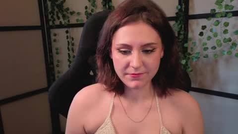 Diana online show from April 2026 12:02:01 PM