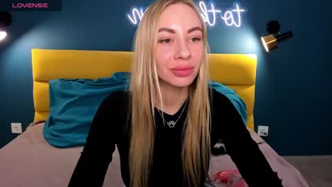 Snapshot of diana_garrett chatting on January 2025 08:55:01 AM Diana online show from January 2025 08:55:01 AM