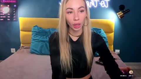 Snapshot of diana_garrett chatting on January 2025 08:53:02 AM Diana online show from January 2025 08:53:02 AM