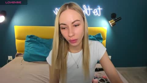 Snapshot of diana_garrett chatting on January 2025 08:46:02 AM Diana online show from January 2025 08:46:02 AM