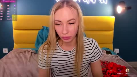 Snapshot of diana_garrett chatting on February 2025 02:45:01 PM Diana online show from February 2025 02:45:01 PM