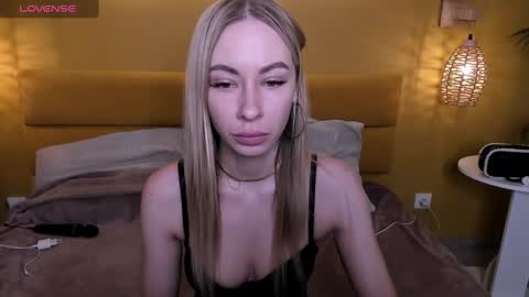 Snapshot of diana_garrett chatting on February 2025 08:44:01 AM Diana online show from February 2025 08:44:01 AM