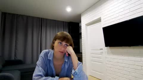 Snapshot of diana_meridor chatting on July 2026 07:32:01 PM diana_meridor online show from July 2026 07:32:01 PM