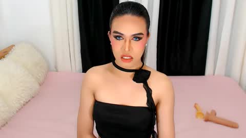 diana_victoria online show from November 2025 01:44:01 PM