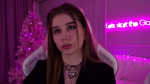 Diana online show from December 2024 09:53:02 PM