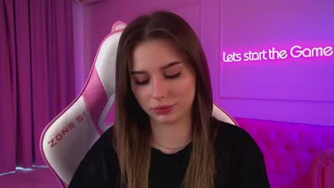 Diana online show from May 2026 06:21:03 AM
