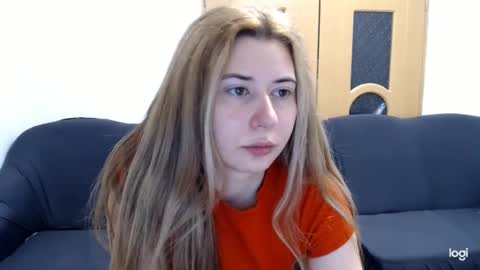 Snapshot of dianasmiey7 chatting on January 2025 09:10:01 PM dianasmiey7 online show from January 2025 09:10:01 PM