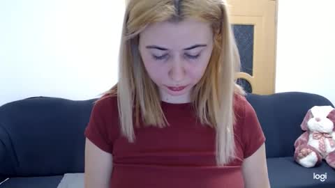 Snapshot of dianasmiey7 chatting on February 2025 05:58:02 PM dianasmiey7 online show from February 2025 05:58:02 PM