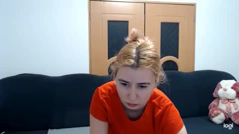 Snapshot of dianasmiey7 chatting on February 2025 09:34:02 AM dianasmiey7 online show from February 2025 09:34:02 AM