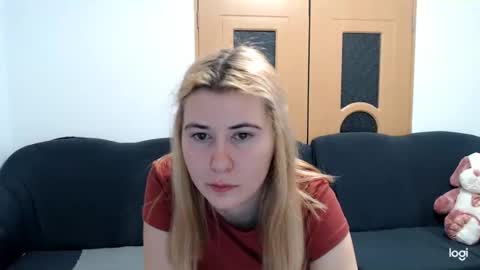 Snapshot of dianasmiey7 chatting on March 2025 05:43:02 PM dianasmiey7 online show from March 2025 05:43:02 PM