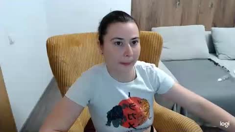 Snapshot of dianasmiey7 chatting on May 2026 09:39:02 AM dianasmiey7 online show from May 2026 09:39:02 AM