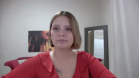 Snapshot of dianemills chatting on January 2025 02:14:01 PM Diane Mills online show from January 2025 02:14:01 PM