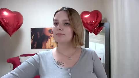 Snapshot of dianemills chatting on February 2025 11:36:02 PM Diane Mills online show from February 2025 11:36:02 PM