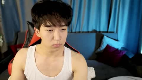 Adam online show from February 2026 02:11:02 PM