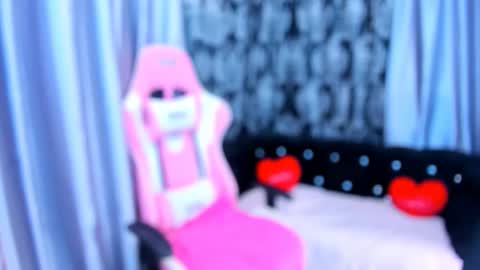 Dianna online show from October 2025 04:18:02 AM