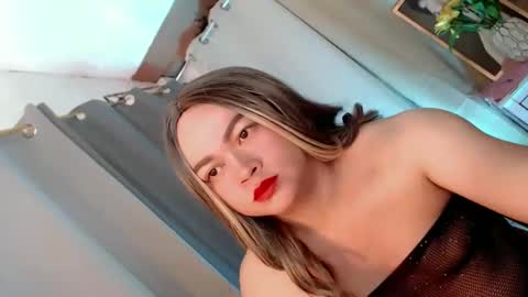 Snapshot of dianne_horny chatting on February 2026 12:31:01 AM Dianne online show from February 2026 12:31:01 AM