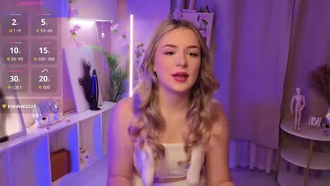 Snapshot of diannedibartolo chatting on October 2025 07:36:02 PM diannedibartolo online show from October 2025 07:36:02 PM